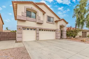 2818 E Teakwood Pl, Chandler, AZ 85249 - Photo 2