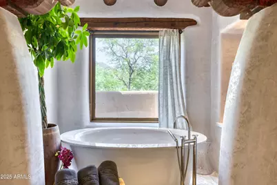 5747 E Mockingbird Lane, Paradise Valley, AZ 85253 - Photo 36