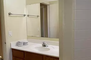 2629 N 63rd Dr, Phoenix, AZ 85035 - Photo 20