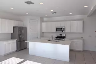 12471 W Forest Pleasant Pl, Peoria, AZ 85383 - Photo 10