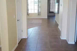 2380 W Honeysuckle Ln, Chandler, AZ 85248 - Photo 2