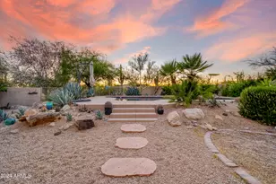 8400 E Dixileta Dr, Scottsdale, AZ 85266 - Photo 1