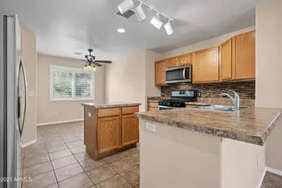 888 Tularosa Drive, Sierra Vista, AZ 85635 - Photo 12