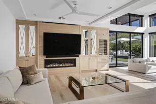 5841 N Echo Canyon Cir, Phoenix, AZ 85018 - Photo 8