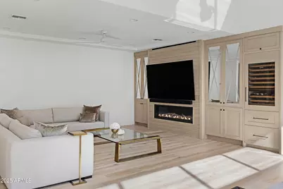 5841 N Echo Canyon Circle, Phoenix, AZ 85018 - Photo 6