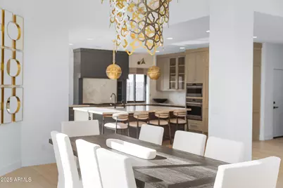 5841 N Echo Canyon Circle, Phoenix, AZ 85018 - Photo 12