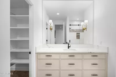 5841 N Echo Canyon Circle, Phoenix, AZ 85018 - Photo 30