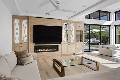 5841 N Echo Canyon Circle, Phoenix, AZ 85018 - Photo 8