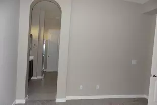 1367 S Country Club Dr, Mesa, AZ 85210 - Photo 12