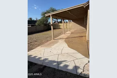 5651 W Mescal Street, Glendale, AZ 85304 - Photo 4