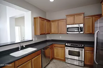 26649 N Babbling Brook Drive, Phoenix, AZ 85083 - Photo 6