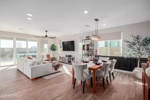 11353 N Luckenbach St, Surprise, AZ 85388 - Photo 8