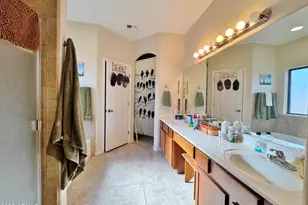 8559 W Canterbury Ln, Arizona City, AZ 85123 - Photo 20