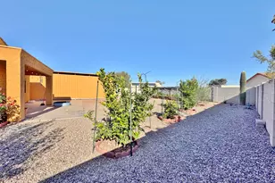 8559 W Canterbury Ln, Arizona City, AZ 85123 - Photo 42