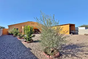 8559 W Canterbury Ln, Arizona City, AZ 85123 - Photo 44