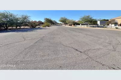 8559 W Canterbury Lane, Arizona City, AZ 85123 - Photo 52