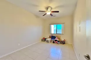 8559 W Canterbury Ln, Arizona City, AZ 85123 - Photo 32