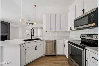 2139 W Tracy Lane, Phoenix, AZ 85023 - Photo 24