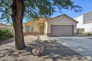 2139 W Tracy Ln, Phoenix, AZ 85023 - Photo 2