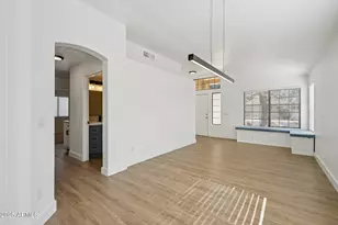 2139 W Tracy Ln, Phoenix, AZ 85023 - Photo 12