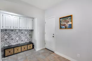 7932 E Joshua Tree Ln, Scottsdale, AZ 85250 - Photo 10