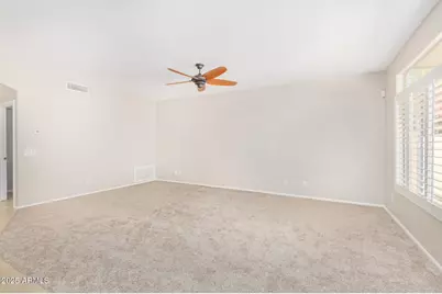 13773 W Cambridge Avenue, Goodyear, AZ 85395 - Photo 12