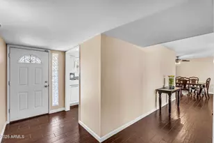 13621 N Emberwood Dr, Sun City, AZ 85351 - Photo 8