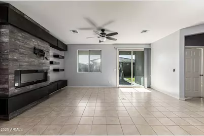 18799 W Christy Drive, Surprise, AZ 85388 - Photo 10