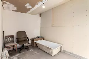 9021 W Mulberry Dr, Phoenix, AZ 85037 - Photo 30