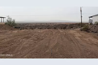 13313 S Alturas Road #8, Golden Shores, AZ 86436 - Photo 2