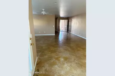 2401 E Peach Tree Drive, Chandler, AZ 85249 - Photo 6