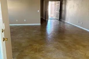 2401 E Peach Tree Dr, Chandler, AZ 85249 - Photo 6