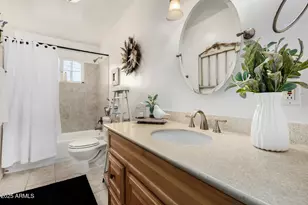 2011 W Cambridge Ave, Phoenix, AZ 85009 - Photo 8