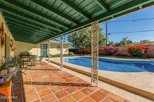 2011 W Cambridge Ave, Phoenix, AZ 85009 - Photo 16