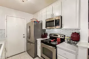 4028 E Carson Rd, Phoenix, AZ 85042 - Photo 12