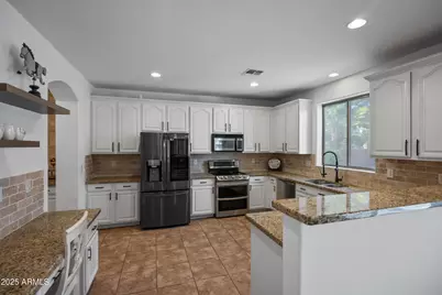 5946 S Shelby Way, Gilbert, AZ 85298 - Photo 18