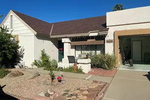 1022 E Wagoner Rd, Phoenix, AZ 85022 - Photo 1