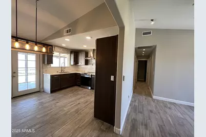 8201 S 26th Street, Phoenix, AZ 85042 - Photo 26