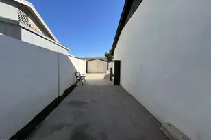 8201 S 26th St, Phoenix, AZ 85042 - Photo 34