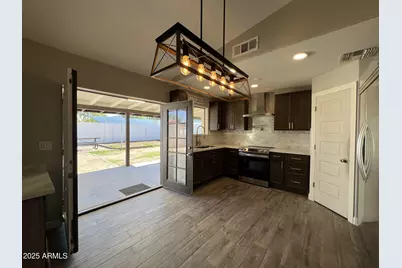 8201 S 26th Street, Phoenix, AZ 85042 - Photo 8