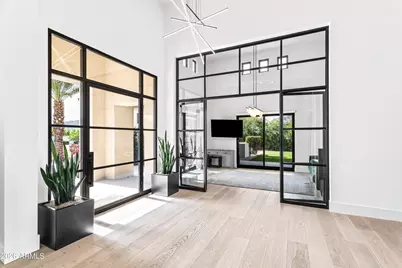 6830 E Hummingbird Lane, Paradise Valley, AZ 85253 - Photo 4