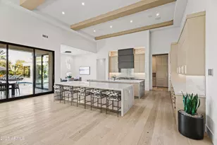 6830 E Hummingbird Ln, Paradise Valley, AZ 85253 - Photo 8