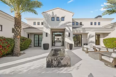 6830 E Hummingbird Lane, Paradise Valley, AZ 85253 - Photo 2