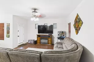 3627 N 132nd Dr, Litchfield Park, AZ 85340 - Photo 10