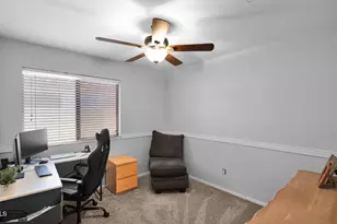 14952 W Maui Ln, Surprise, AZ 85379 - Photo 8