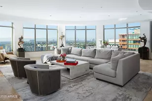 2402 E Esplanade Ln, Phoenix, AZ 85016 - Photo 4