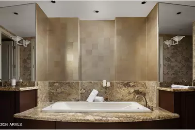 2402 E Esplanade Lane #PH2, Phoenix, AZ 85016 - Photo 16