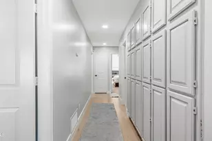 8573 E San Marcos Dr, Scottsdale, AZ 85258 - Photo 16