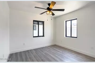 2236 E Roosevelt Street, Phoenix, AZ 85006 - Photo 12