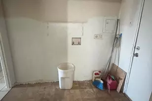 2502 W Jefferson St, Phoenix, AZ 85009 - Photo 6